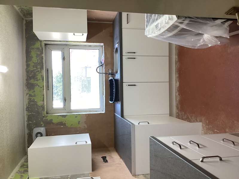 Kitchen renovation - day 2